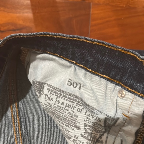 Levi's Dark Wash Button-Fly Jeans - Picture 3 of 9